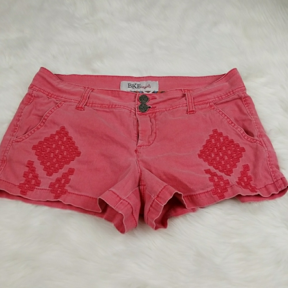 Bke casuals Lauren red shorts